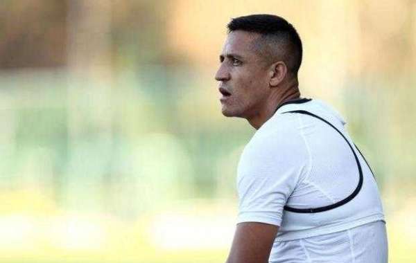 Manchester United är intresserade av Ecuador-landskampen Caicedo
