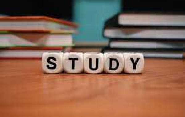Tips To Manage The Pressure & Get Good Grades In The University Life