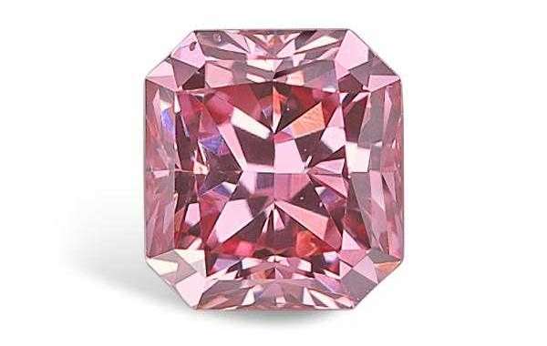 Rare and Radiant: IGI Fancy Pink Diamond Jewelry Collections