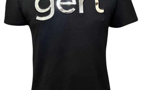 Gert Mens Mirror T-Shirt: Reflecting Style and Comfort