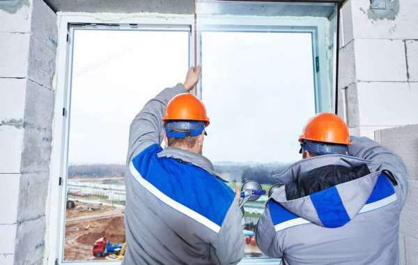 Top-Rated Commercial Glass Contractors