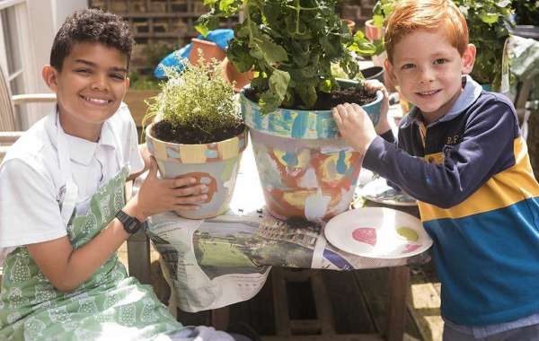 The Beauty of Personalised Garden Pots