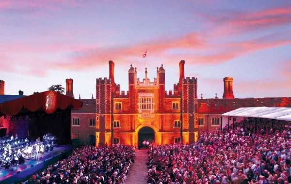 What to Expect at Hampton Court Palace Festival